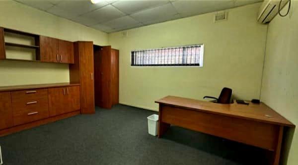 Commercial Property for Sale in Southernwood Eastern Cape